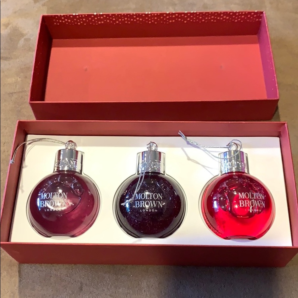 Molton Brown festive bauble gift set